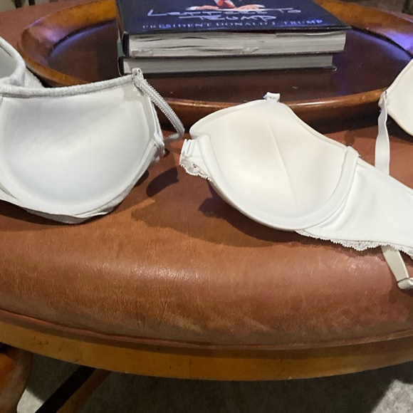 Energie Two, Black & Gray Tank Tops with Built in Bras Sz Med - Picture 14 of 15